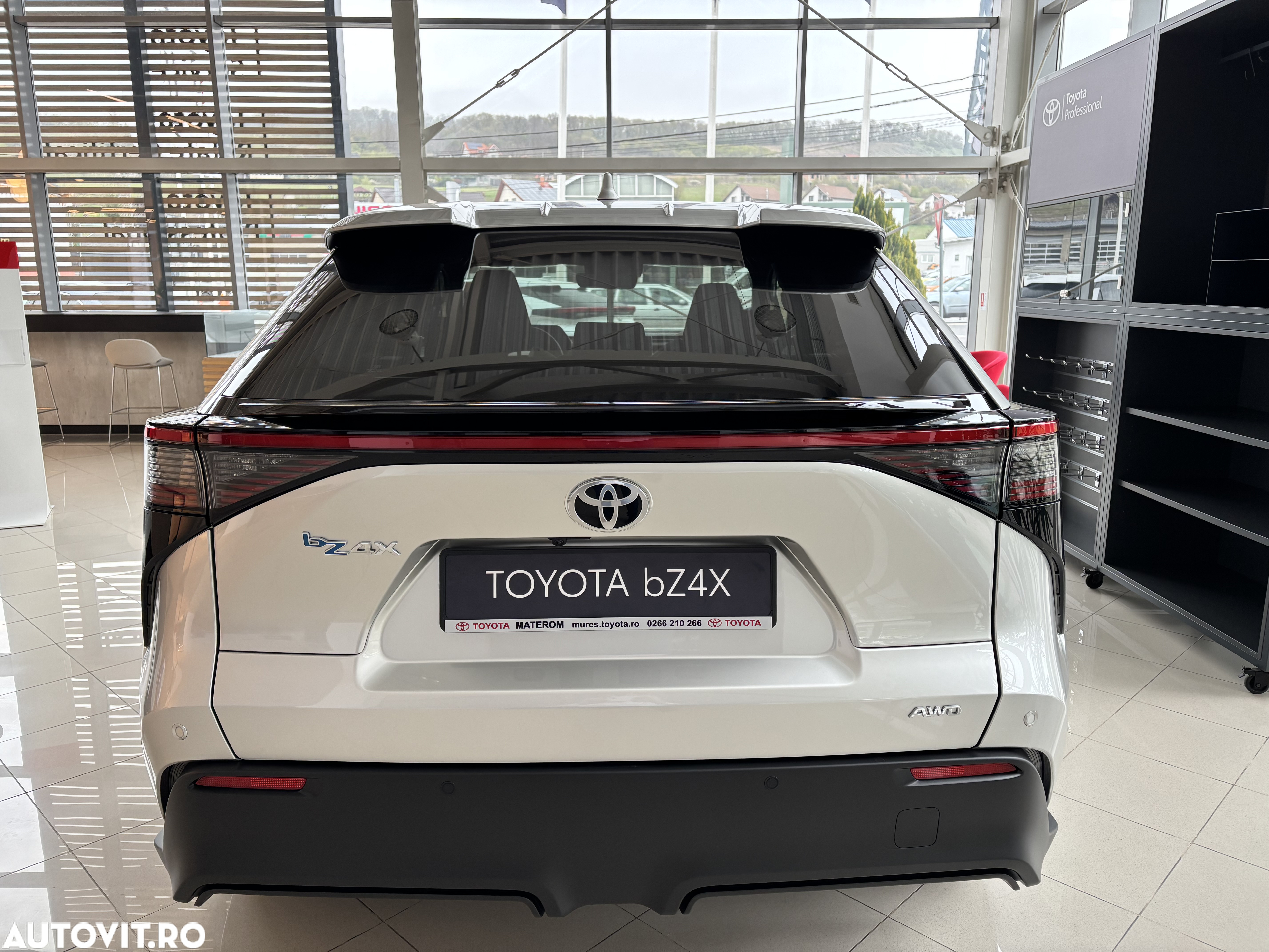 Toyota BZ4X 160 KW AWD (4x4) Luxury Solar Edition - 7