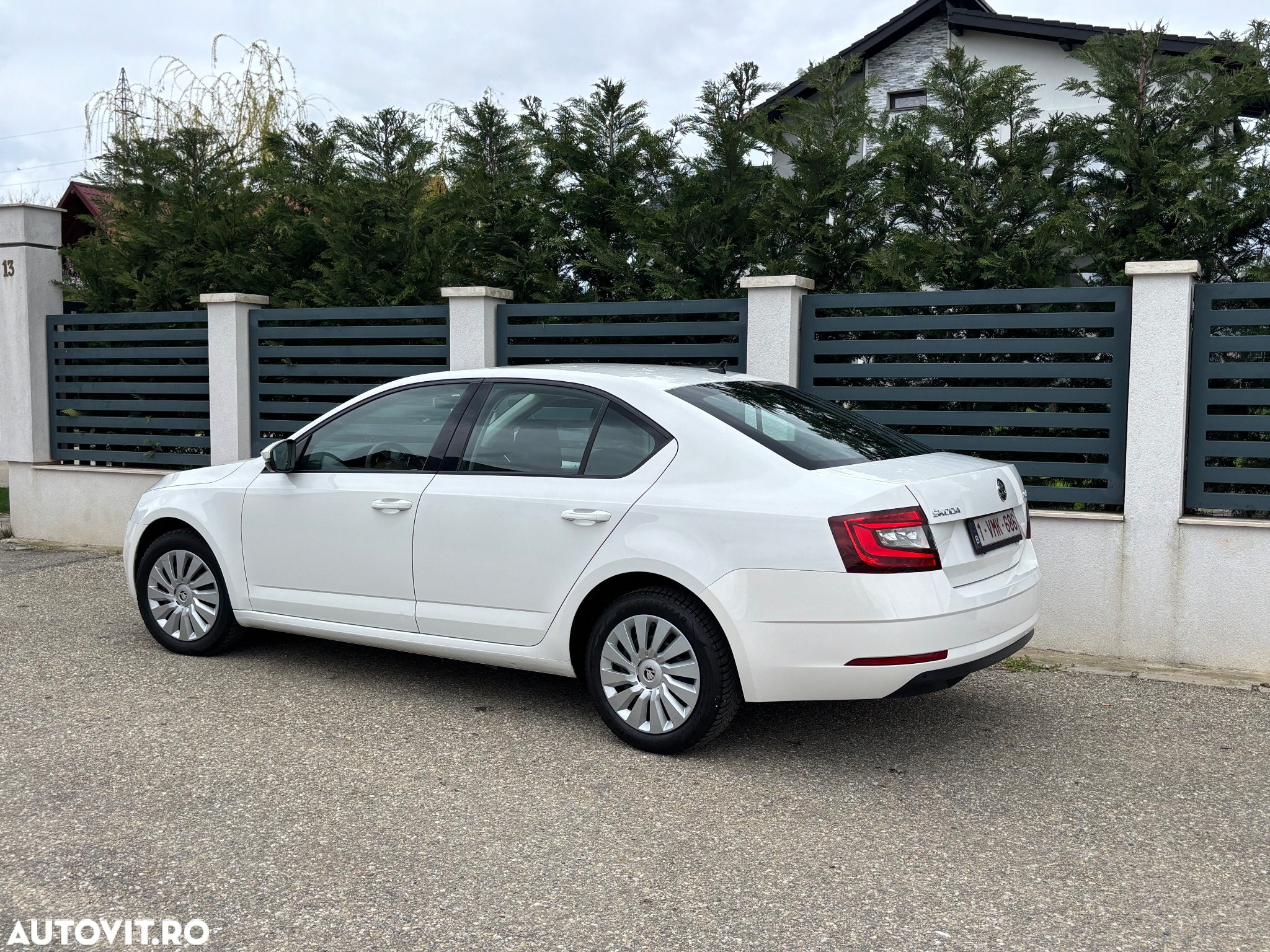 Skoda Octavia 1.0 TSI DSG Ambition - 4