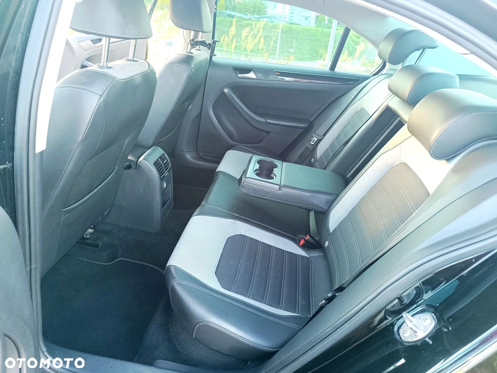 Volkswagen Jetta 2.0 TDI DPF BMT Highline - 14