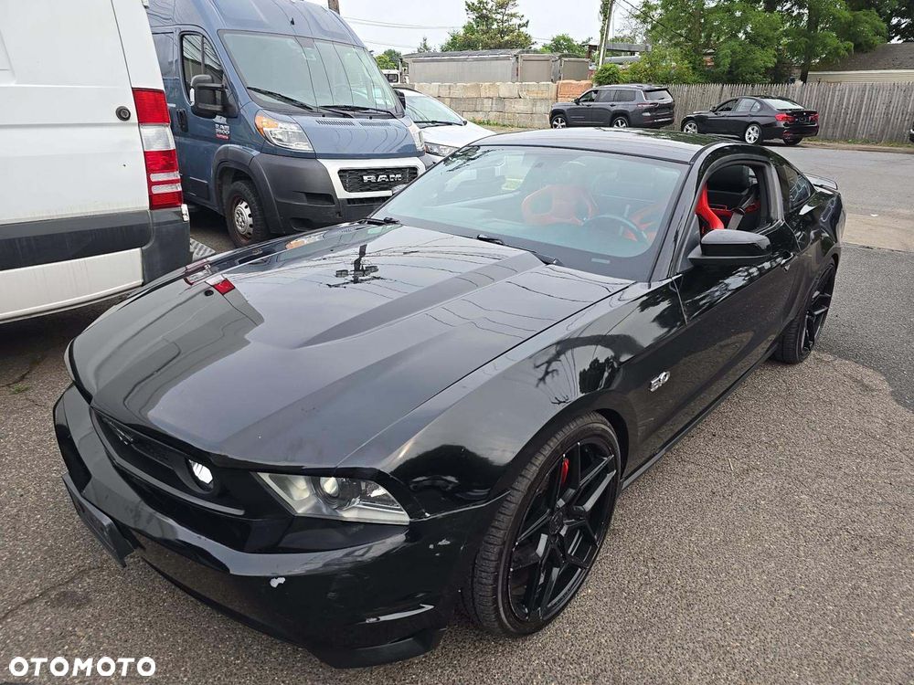 Ford Mustang 5.0 V8 GT Premium - 2