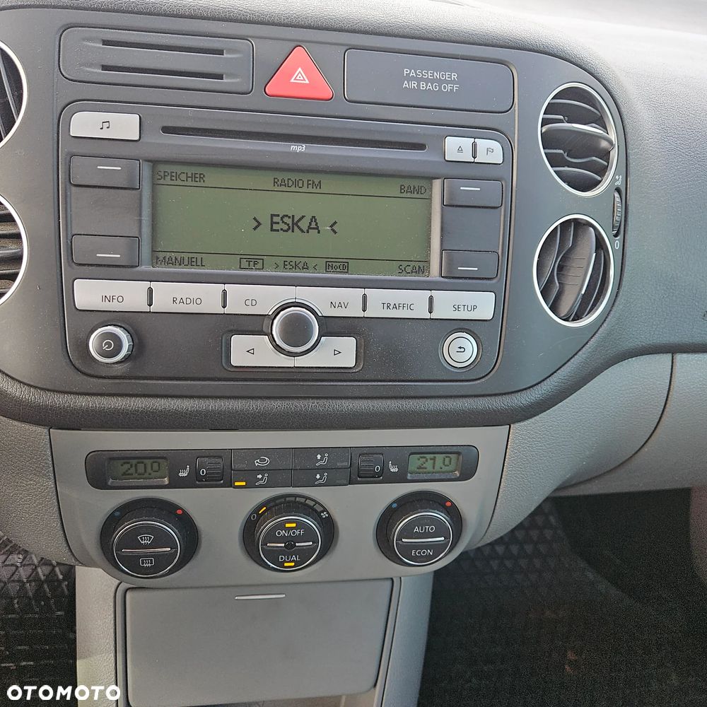Volkswagen Golf Plus - 22