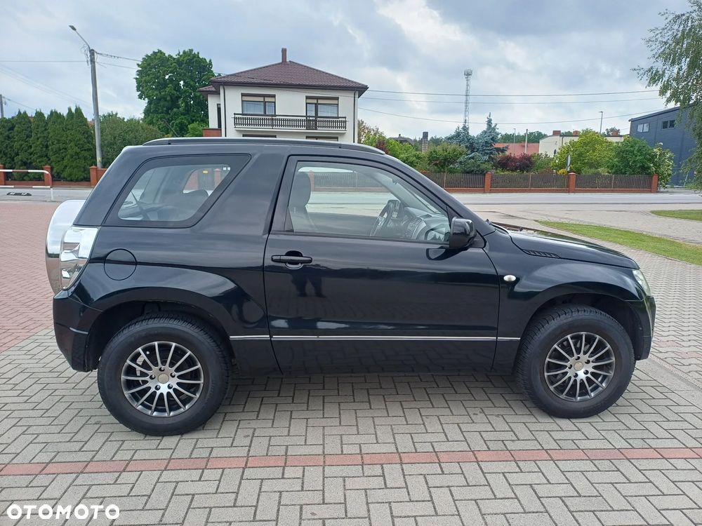 Suzuki Grand Vitara 1.6 - 4