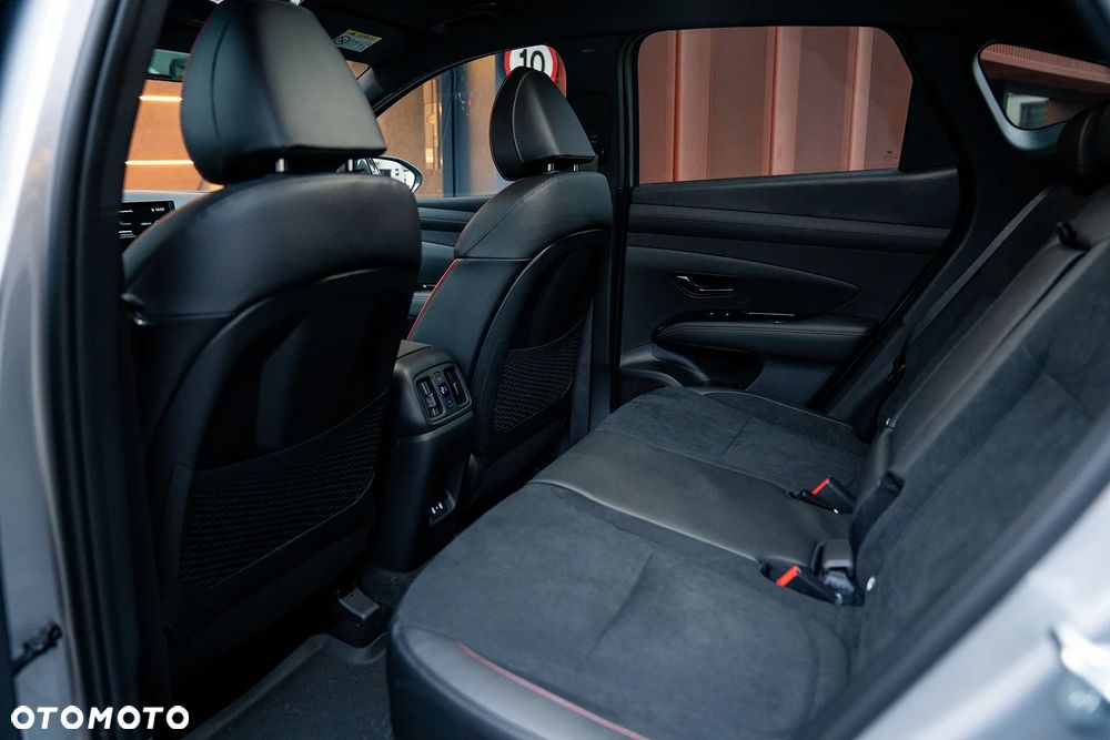 Hyundai Tucson 1.6 T-GDi HEV N-Line 4WD - 26