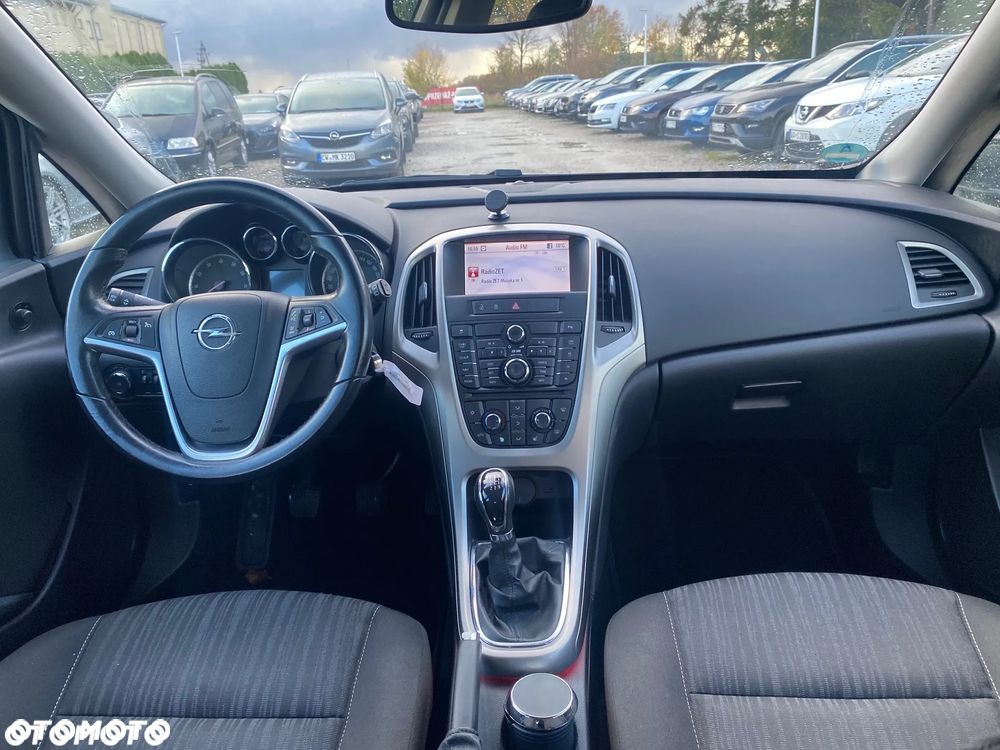 Opel Astra 1.4 Turbo Design Edition - 29