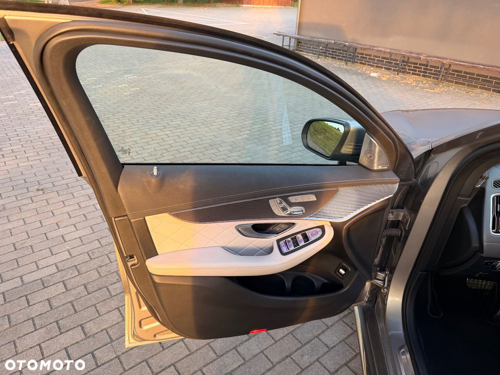 Mercedes-Benz EQC 400 4Matic AMG Line - 9