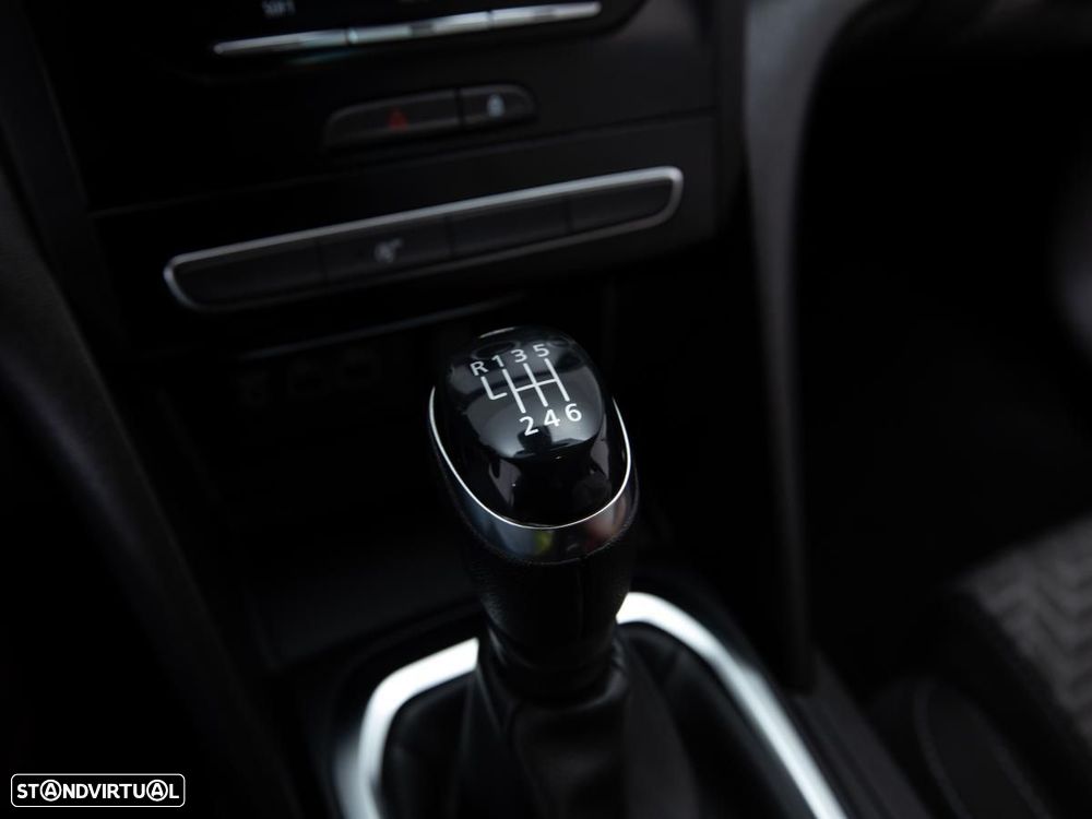 Renault Mégane 1.5 Blue dCi Limited - 16