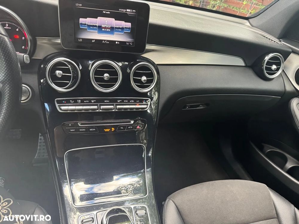 Mercedes-Benz GLC 250 d 4MATIC - 8