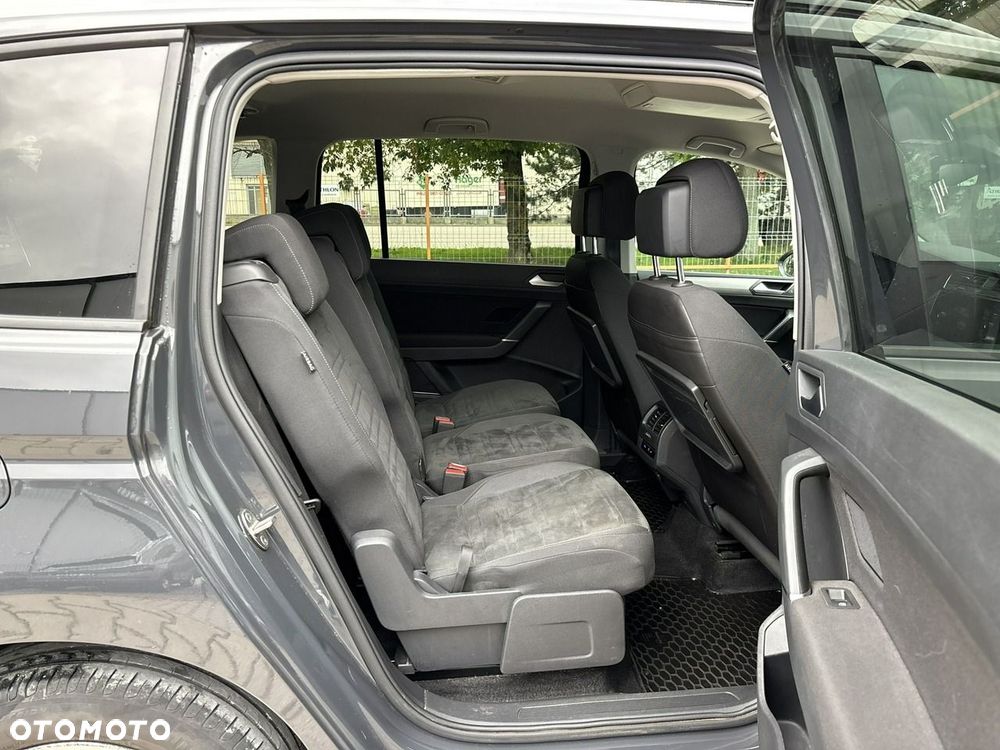Volkswagen Touran 1.5 TSI EVO Comfortline DSG - 17