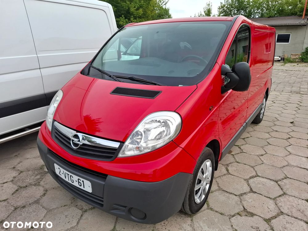 Opel Vivaro 2.0CDTI 115KM KLIMA - 2