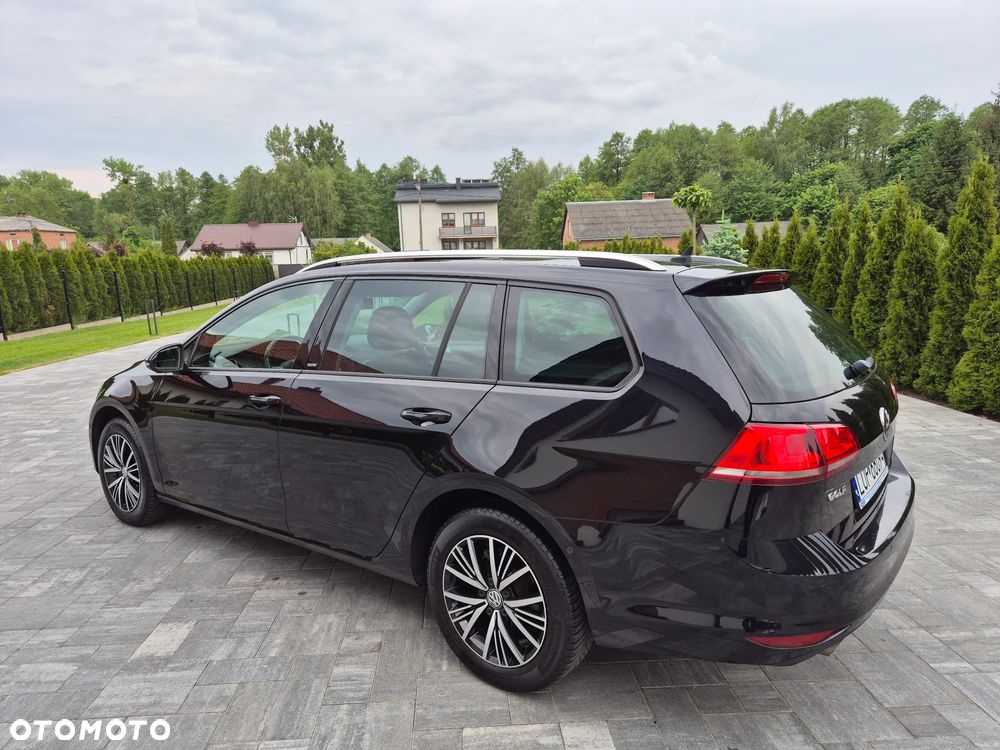 Volkswagen Golf 1.6 TDI BlueMotion Technology Allstar - 35