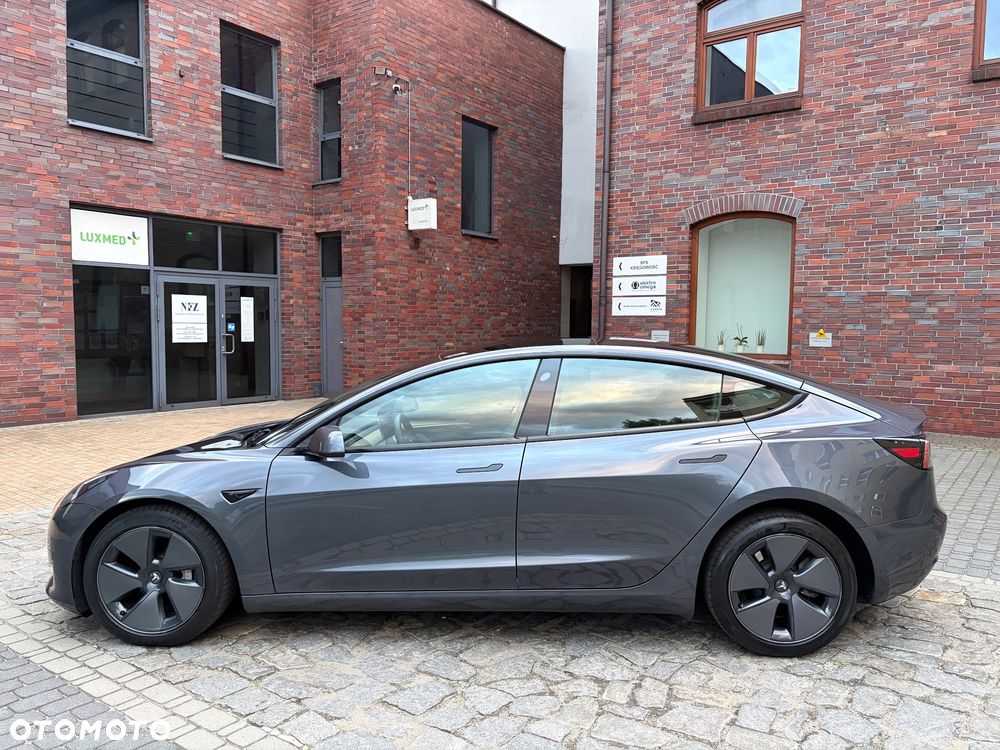 Tesla Model 3 Standard Range Plus - 7
