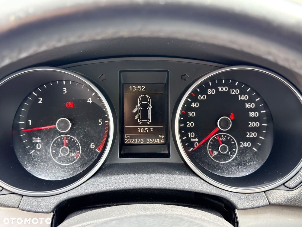 Volkswagen Golf 1.6 TDI Comfortline - 9