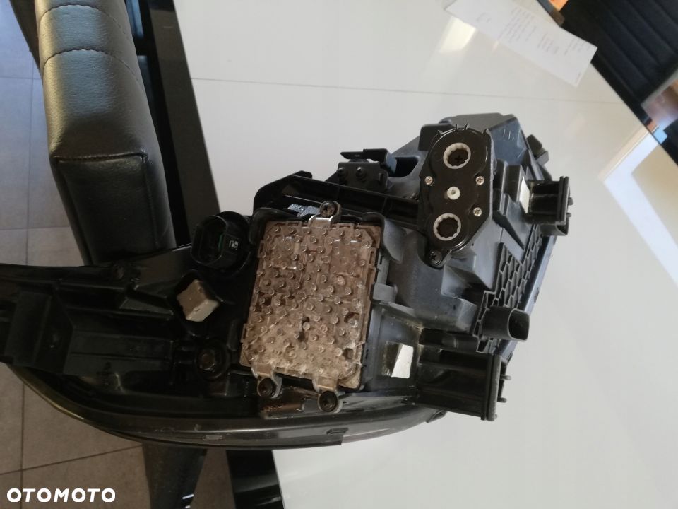lampa lewa przód HYUNDAI I30 III LED XENON EUROPA - 4
