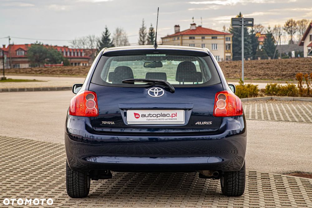 Toyota Auris 1.6 VVT-i Premium - 7