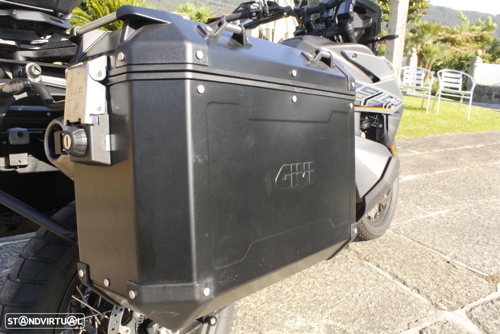 KTM 890 Adventure S - 18