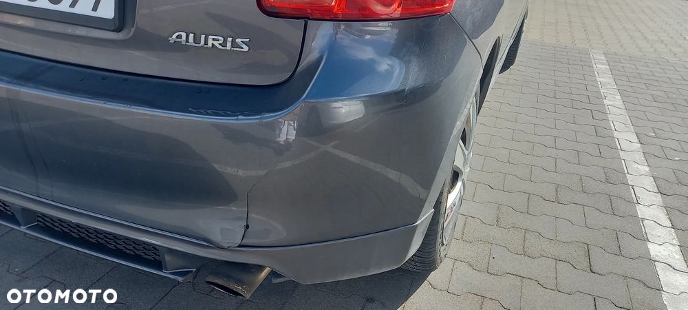 Toyota Auris 1.33 VVT-i 2010 - 4