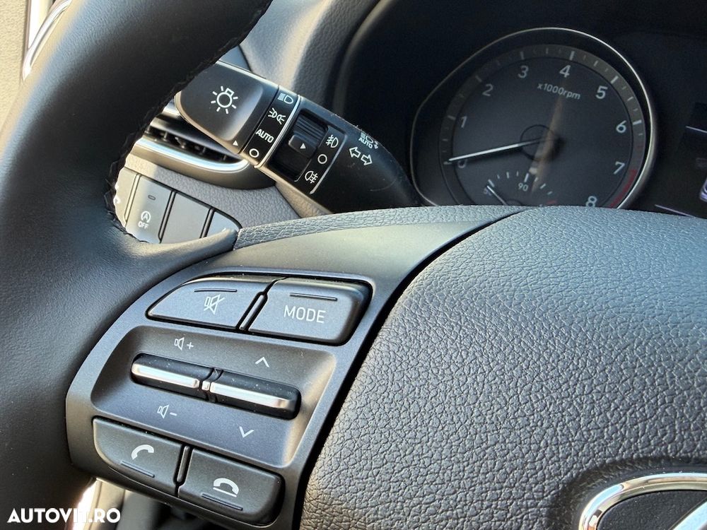 Hyundai i30 1.5 110CP 5DR M/T Comfort - 12