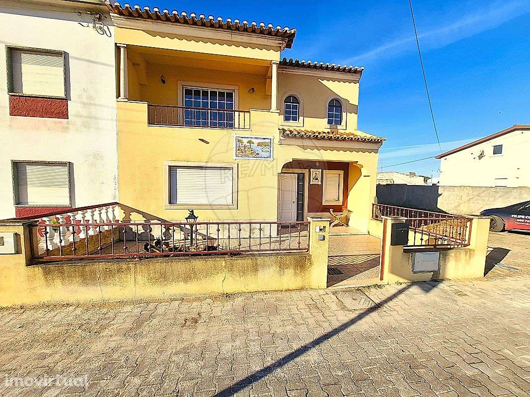 Moradia T3 para venda - Grande imagem: 2/14