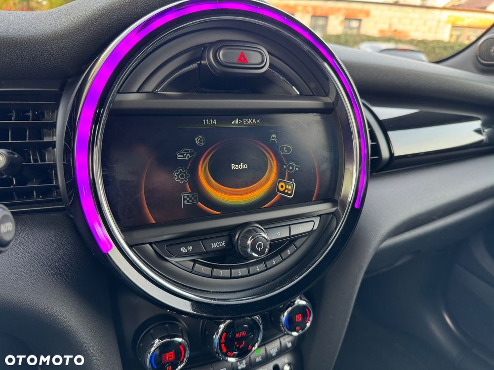 MINI Cooper Classic Trim - 24