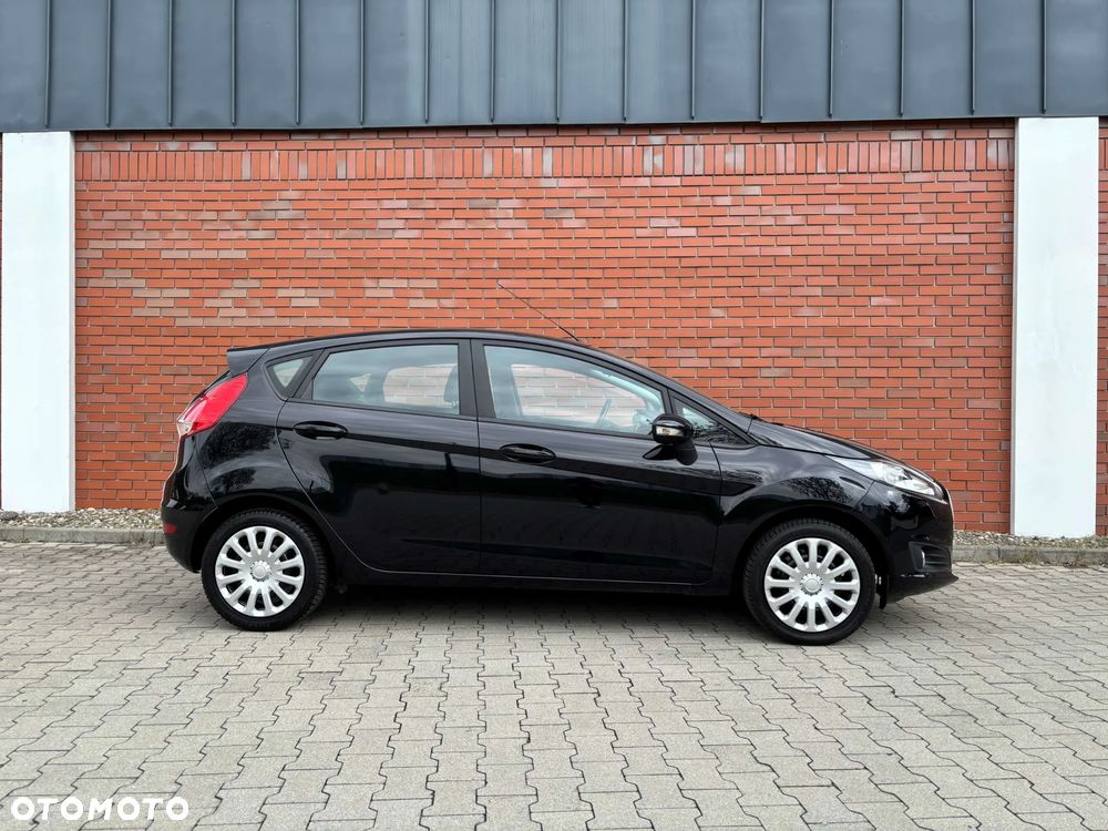 Ford Fiesta 1.25 Celebration - 4
