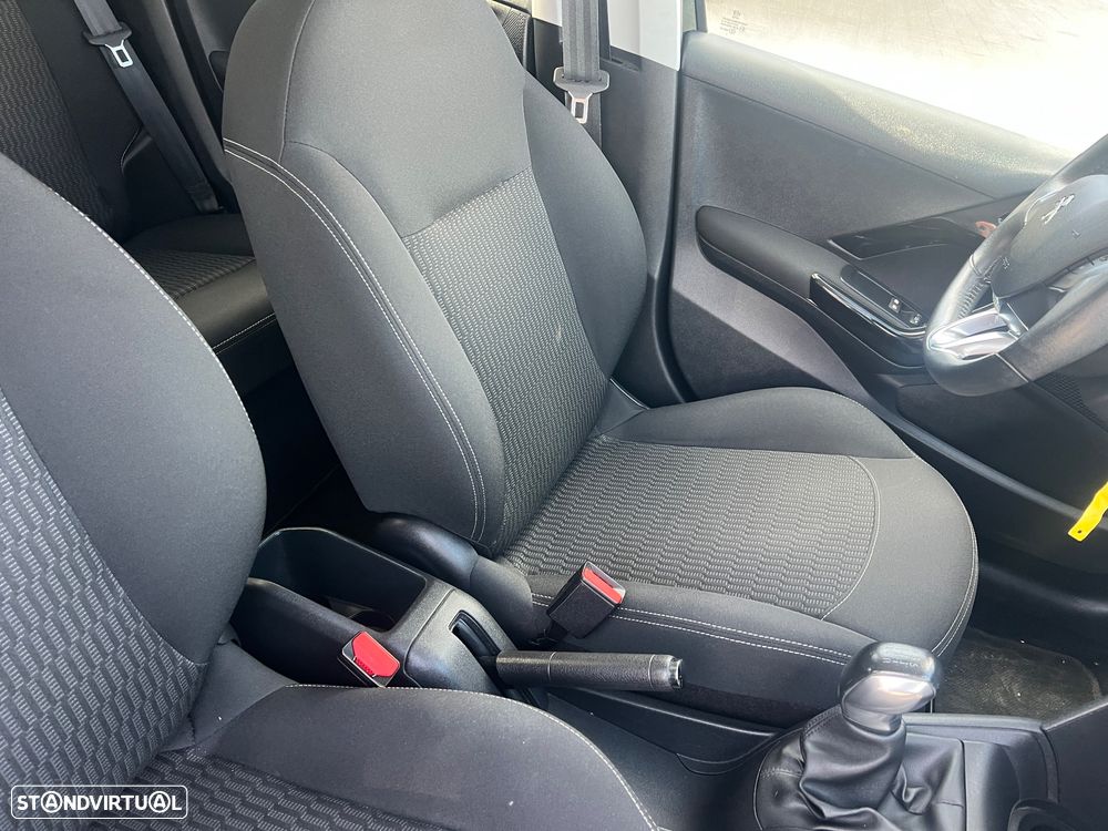 Peugeot 208 1.2 PureTech Style - 38