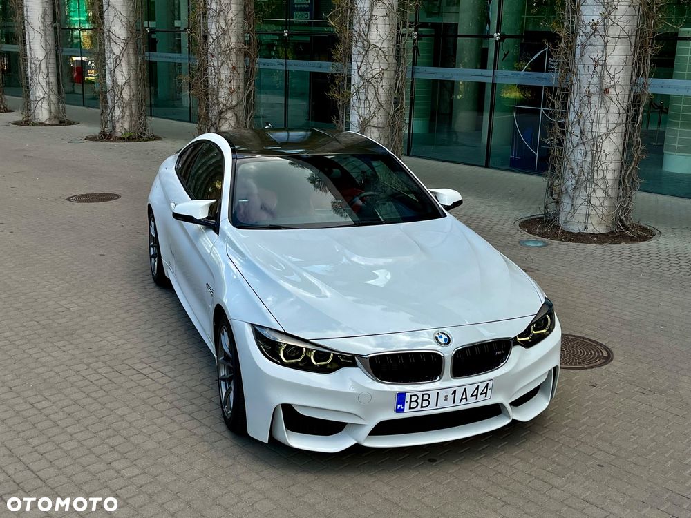 BMW M4 DKG - 12