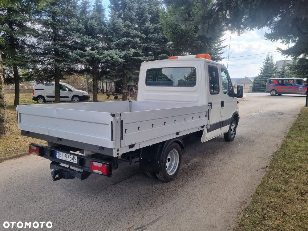 Iveco Daily Stan Bardzo dobry bliżniak Doka 7 osobowa - 4