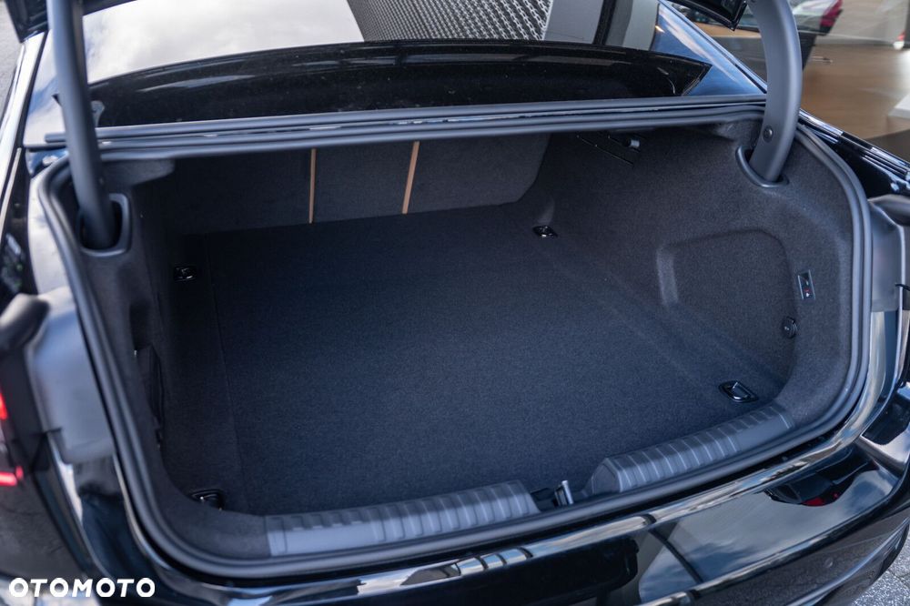 Audi A6 Limousine - 8