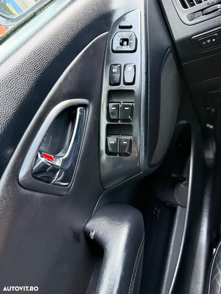 Hyundai ix35 2.0 CRDI 4WD Automatik Style - 20
