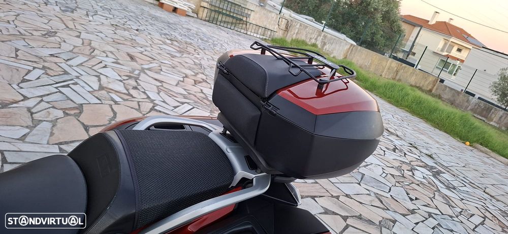 BMW R 1250 RT Versão Sport (Red Mars) - 11