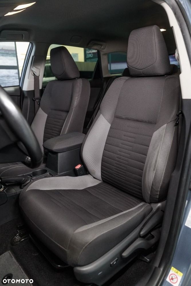 Toyota Auris - 20