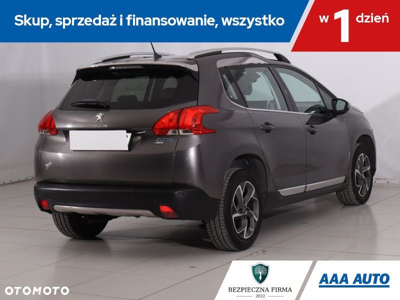 Peugeot 2008 - 7