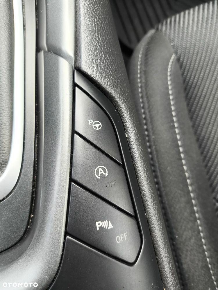 Ford Mondeo 2.0 TDCi Start-Stopp Titanium - 31