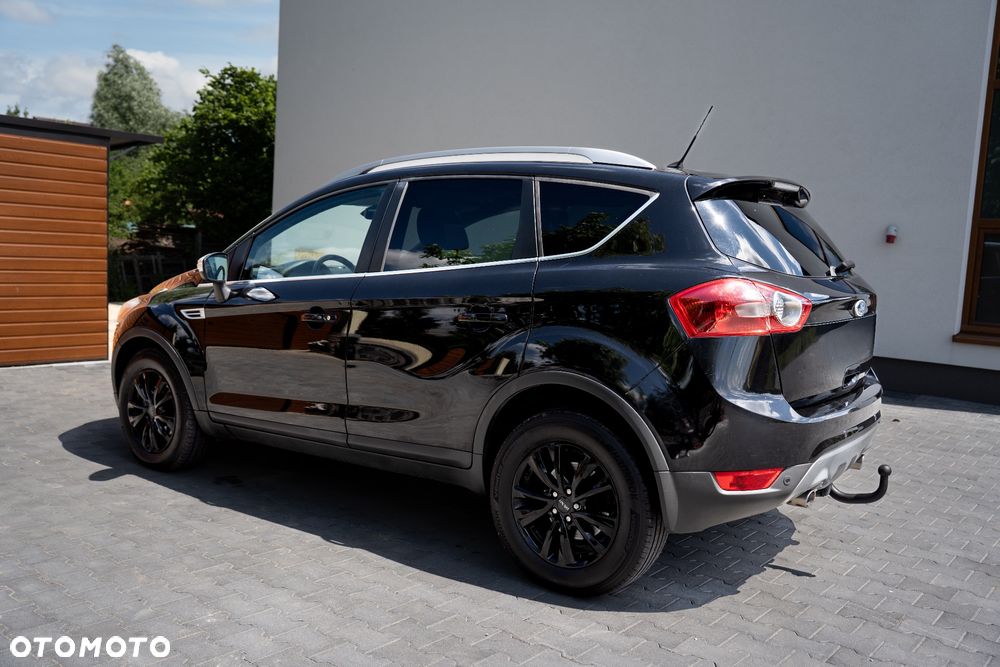 Ford Kuga 2.0 TDCi Titanium - 8