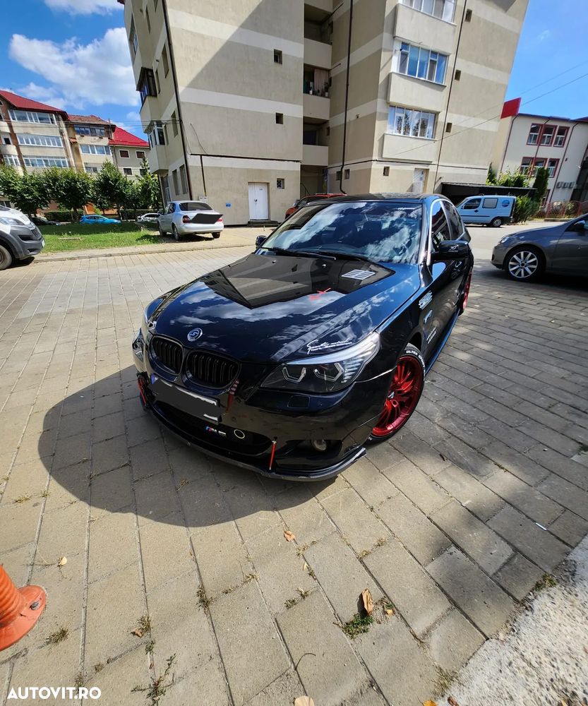 BMW Seria 5 525d - 9