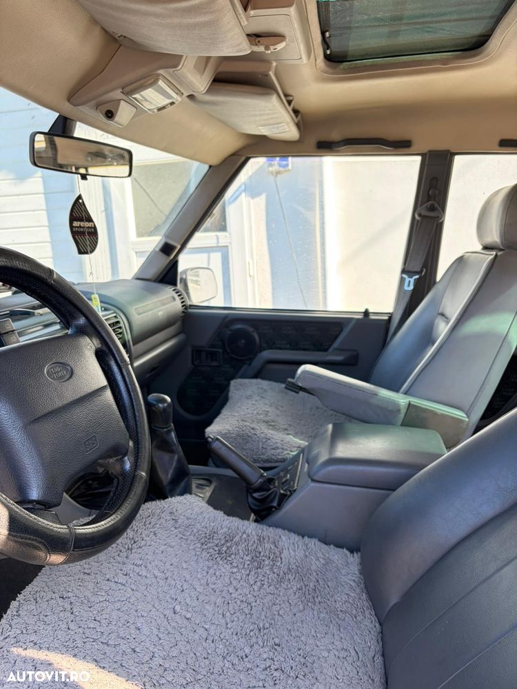 Land Rover Discovery - 2