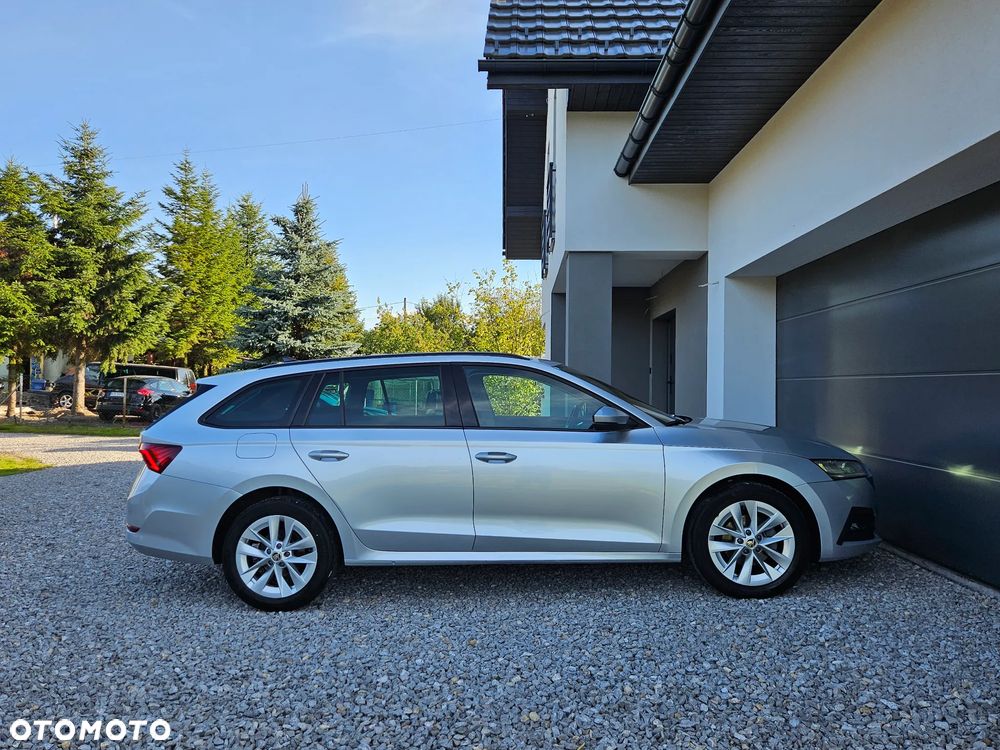 Skoda Octavia 2.0 TDI Ambition DSG - 6
