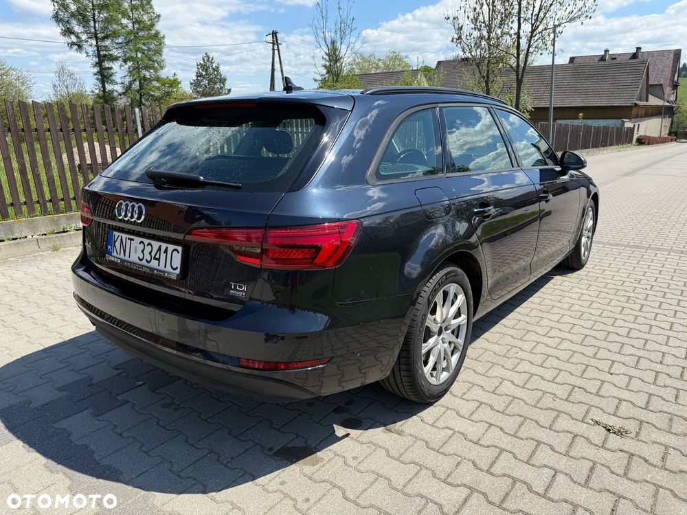 Audi A4 Avant 40 TDI S tronic - 18