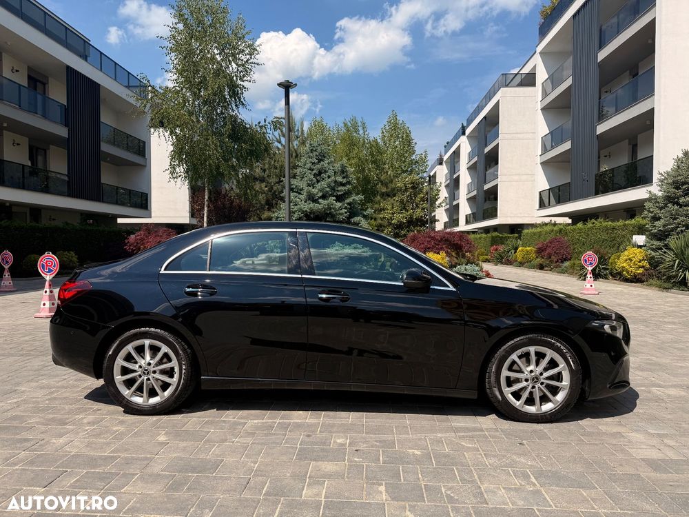 Mercedes-Benz A 180 - 4