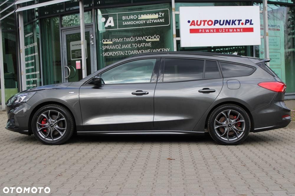 Ford Focus - 8