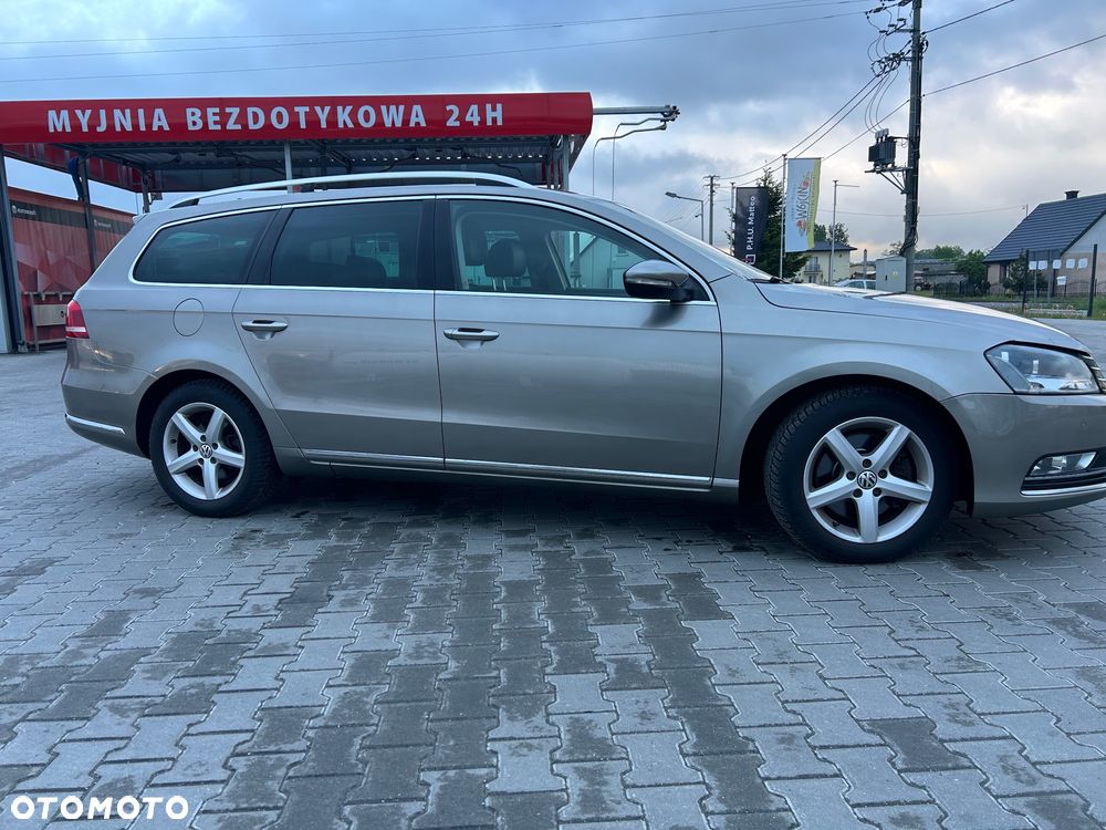Volkswagen Passat 2.0 TDI DPF Highline - 4