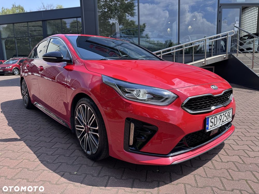 Kia ProCeed - 1
