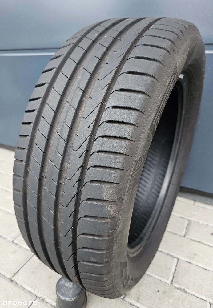 Pirelli Cinturato P7 205/55R16 91 V - 1