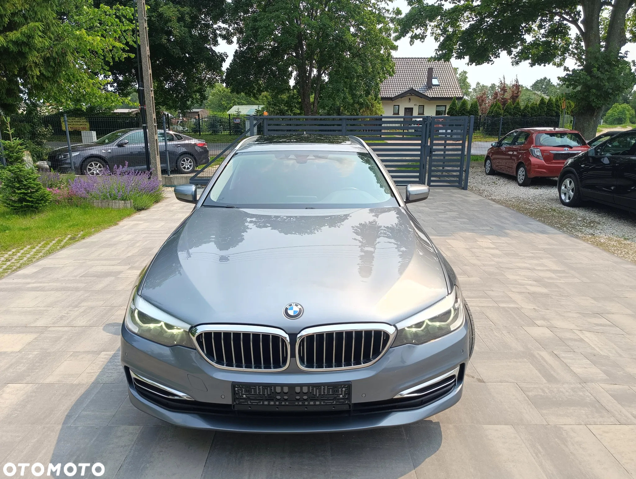 BMW Seria 5 525d Touring Luxury Line - 3