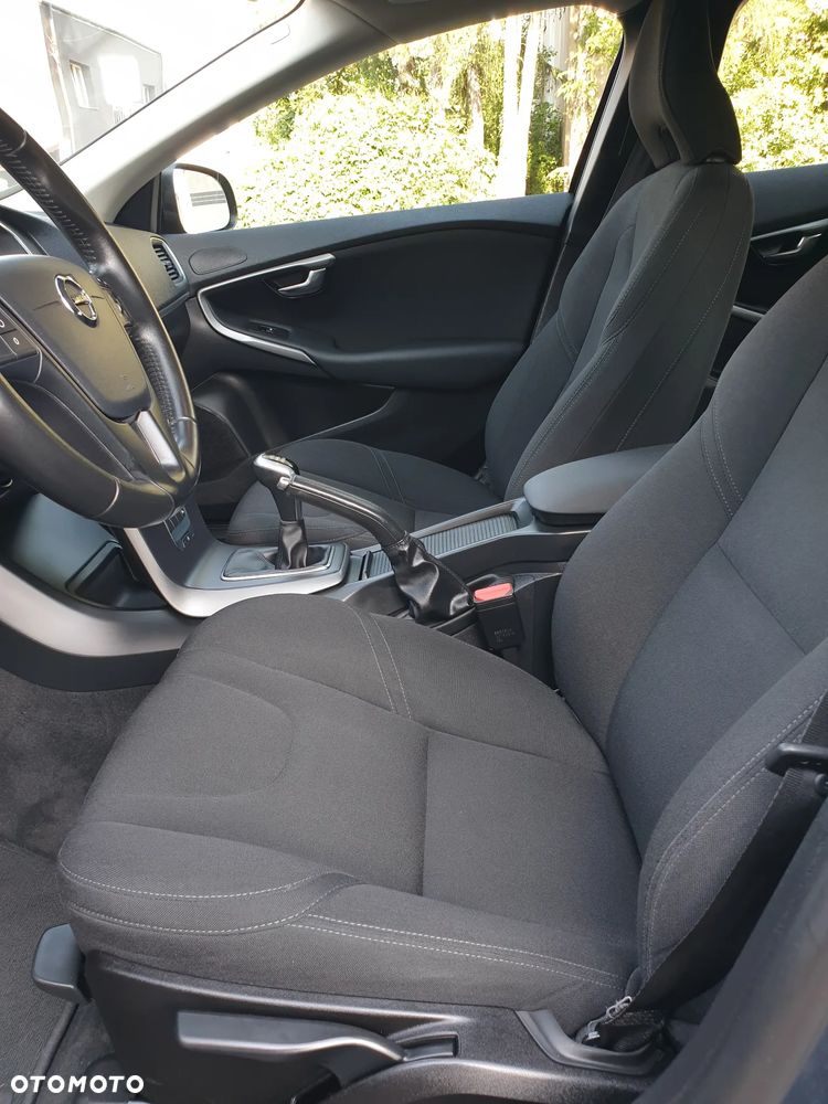Volvo V40 Cross Country D2 Plus - 23