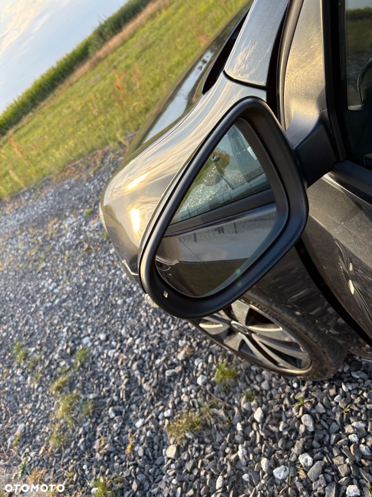 Volkswagen Golf 2.0 TDI DPF GTD - 37