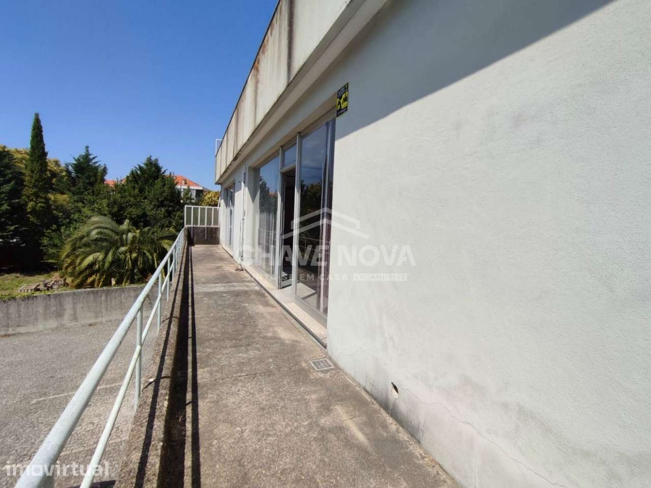 Loja ampla a 500m da Rotunda da Boavista, Porto - Grande imagem: 2/18