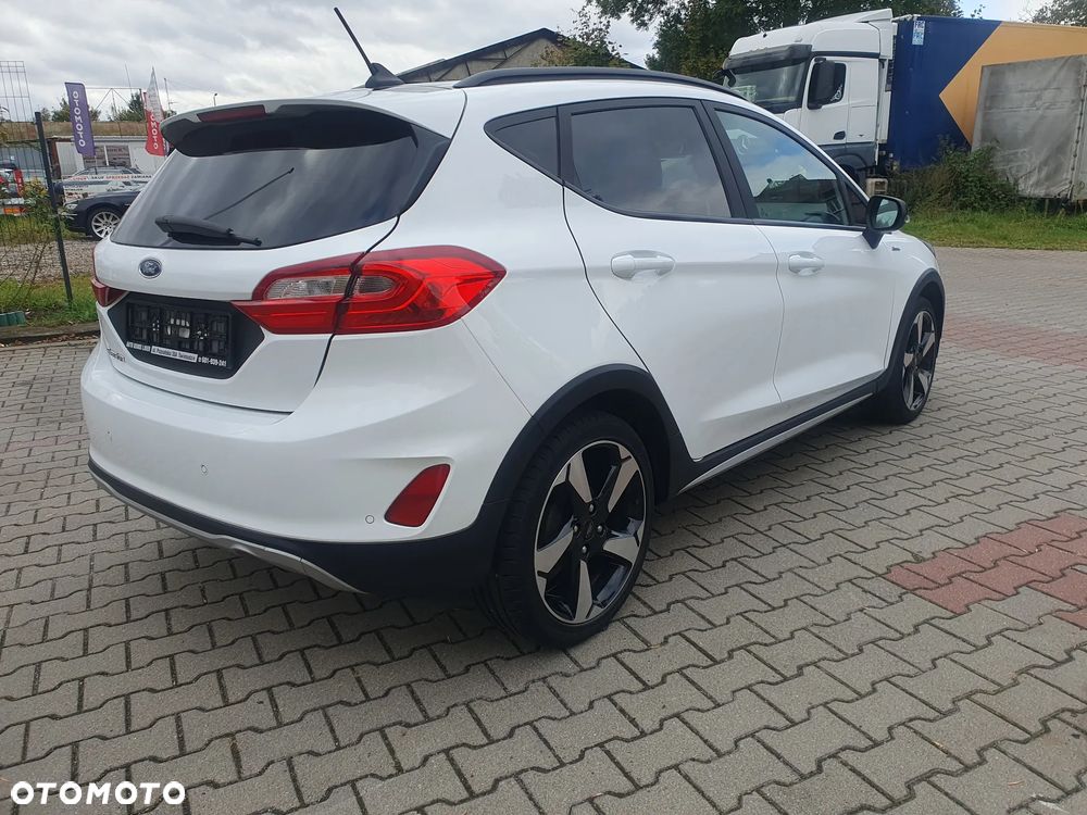 Ford Fiesta 1.0 EcoBoost S&S ACTIVE - 4