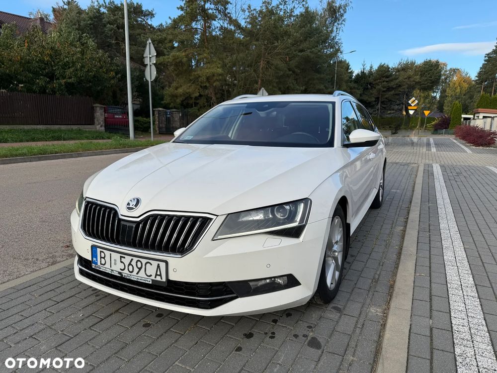 Skoda Superb 2.0 TDI Ambition DSG - 1