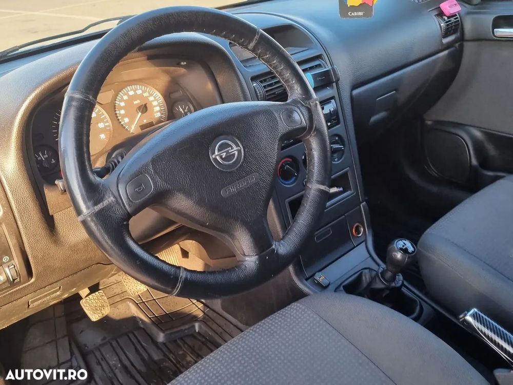 Opel Astra 1.4i Enjoy - 8
